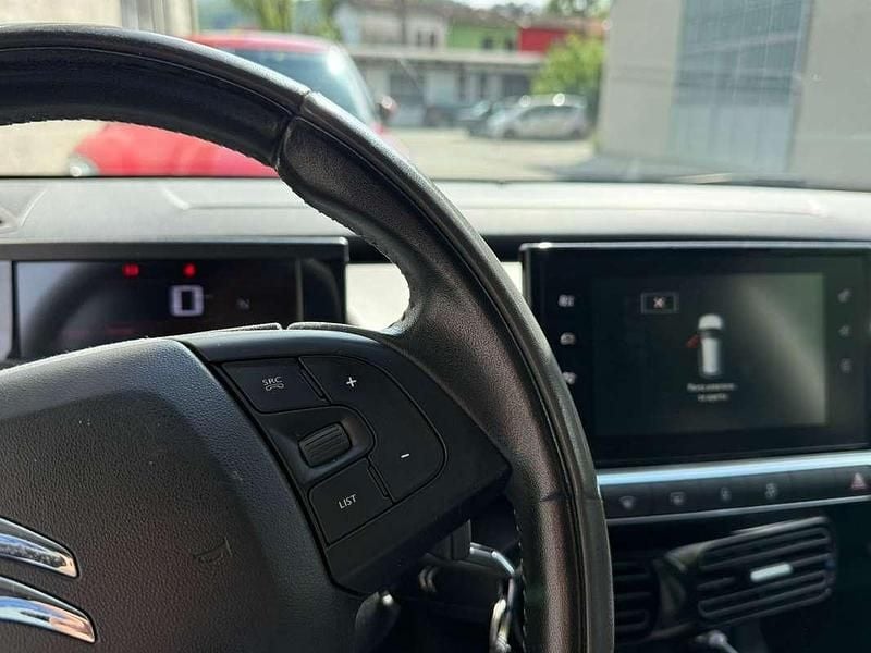 Usata Citroën C4 Feel 92 CV (67 kW) 2015 Argento SUV