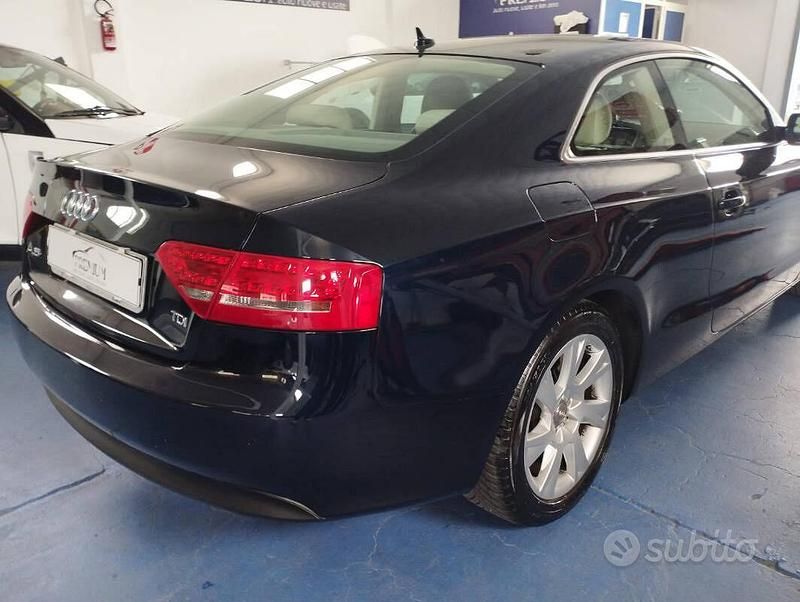 Usata Audi A5 Ambiente 2011 Grigio Coupé