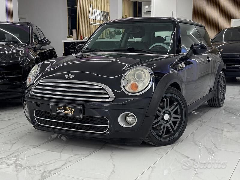 Usata Mini Cooper D Hype 109 CV (80 kW) 2008 Nero Utilitaria