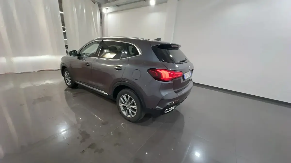 Usata MG HS Comfort 162 CV (119 kW) 2024 Lme  iron oxide grey SUV