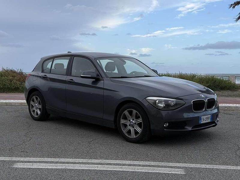Grigio Usata 2014 BMW 116 Efficient Dynamics Due volumi | 7990 € (Ottimo prezzo) - Immagine 1/4
