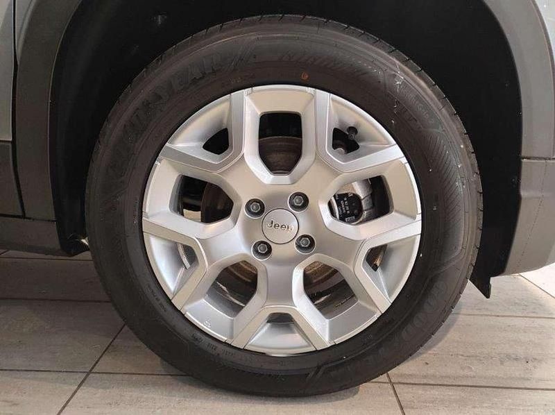 Nuova Jeep Avenger Altitude 110 CV (80 kW) 2025 Grigio SUV