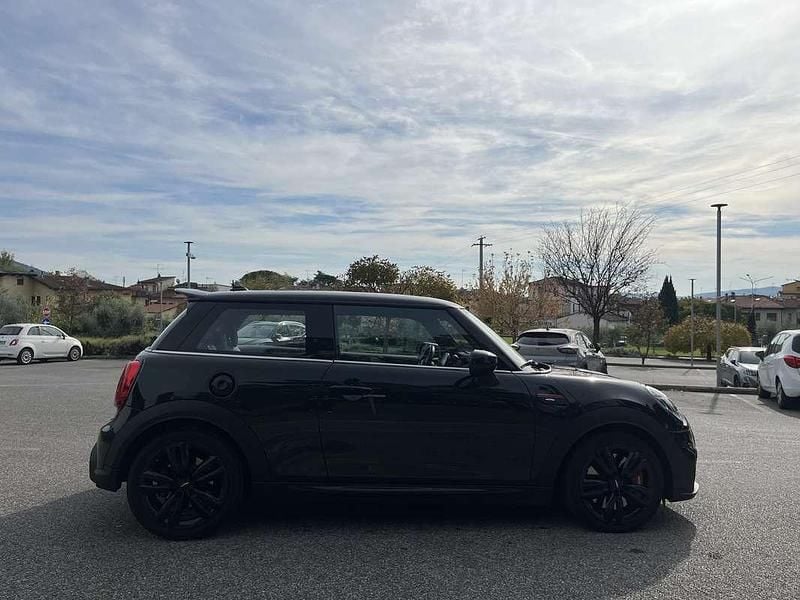 Usata Mini John Cooper Works 231 CV (169 kW) 2023 Verde Utilitaria