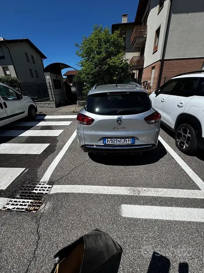 Usata Renault Clio IV 90 CV (66 kW) 2018 Grigio Berlina