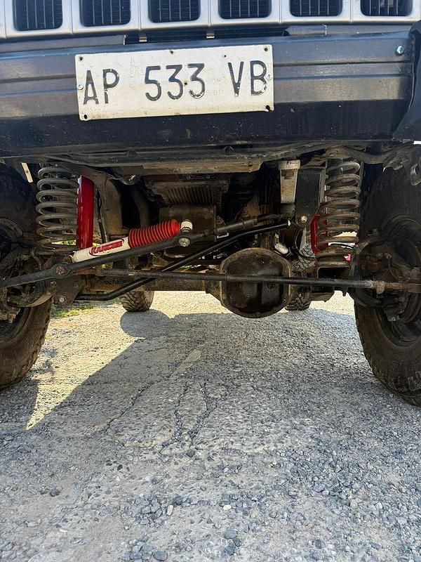 Usata Jeep Cherokee 116 CV (85 kW) 1997 SUV