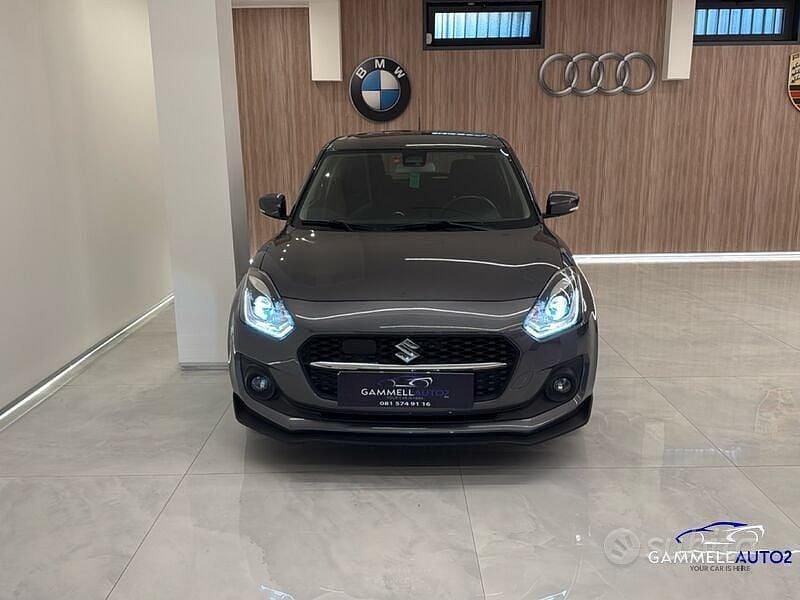 Usata Suzuki Swift 83 CV (61 kW) 2021 Grigio Utilitaria