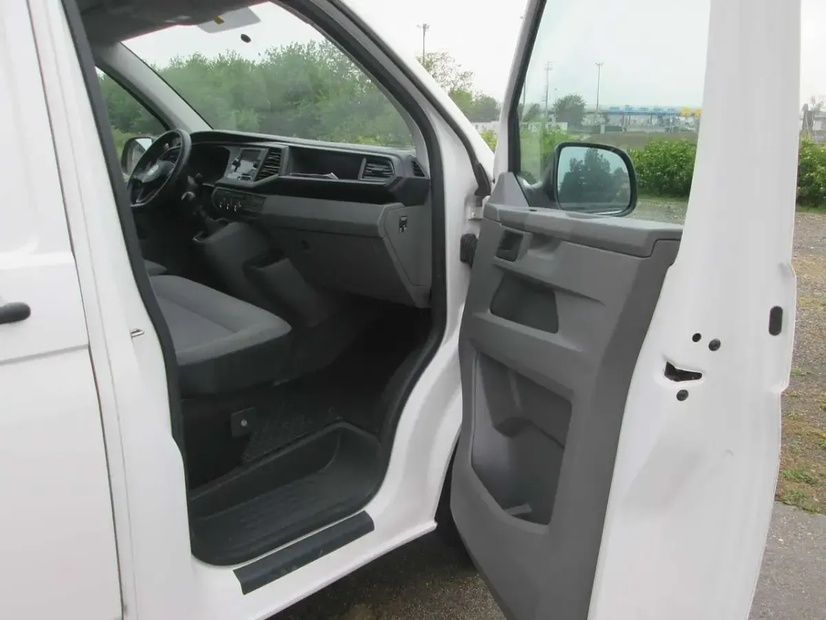 Usata VW Transporter 110 CV (80 kW) 2021 Bianco Furgone