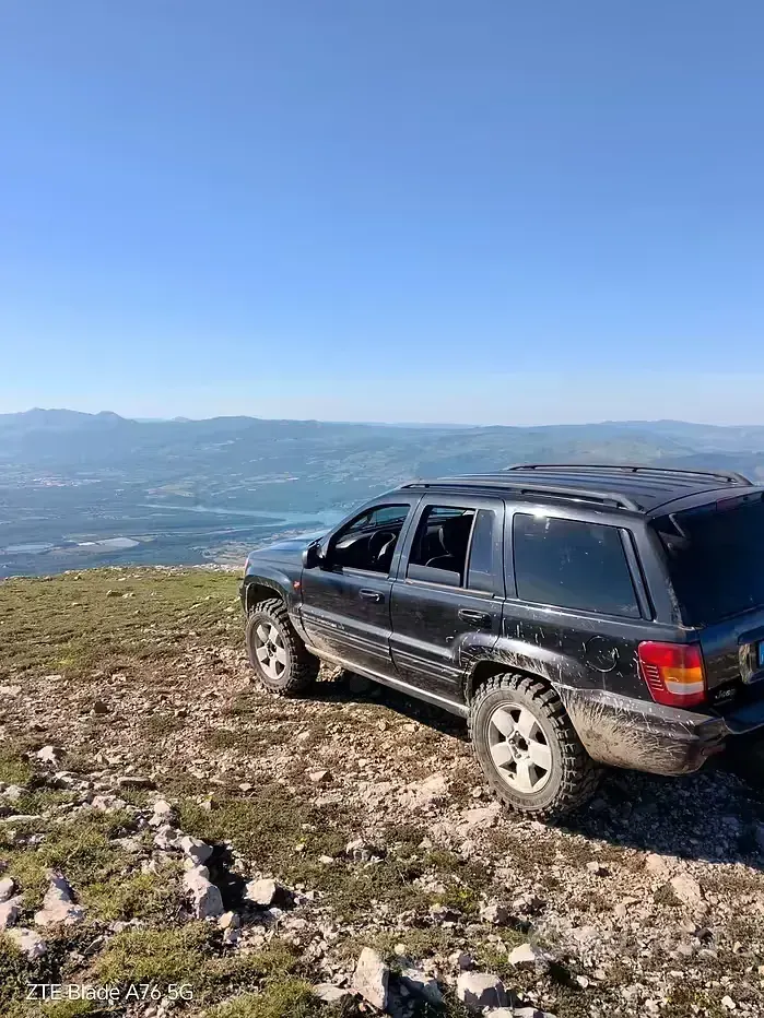 Usata Jeep Grand Cherokee 163 CV (119 kW) 2003 SUV