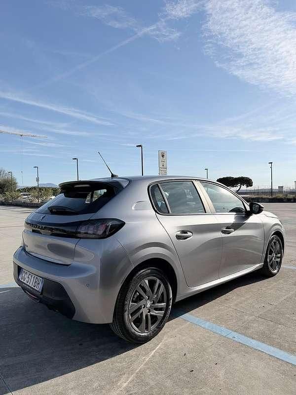 Usata Peugeot 208 Active 102 CV (75 kW) 2021 Argento Utilitaria