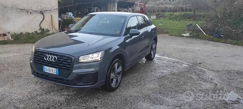 Usata Audi Q2 Admired 116 CV (85 kW) 2020 Grigio SUV