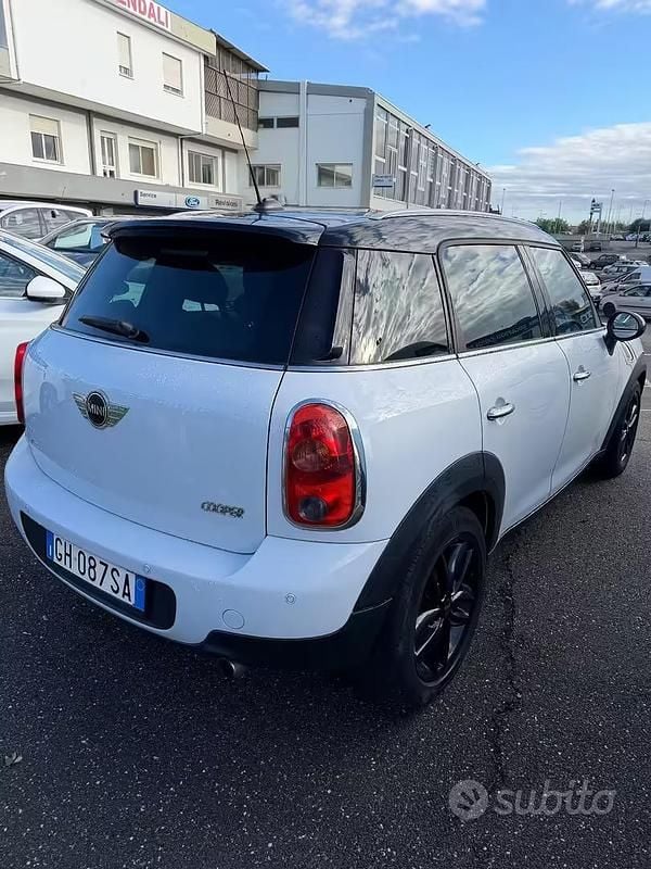 Usata Mini Cooper Countryman 122 CV (89 kW) 2012 Bianco SUV