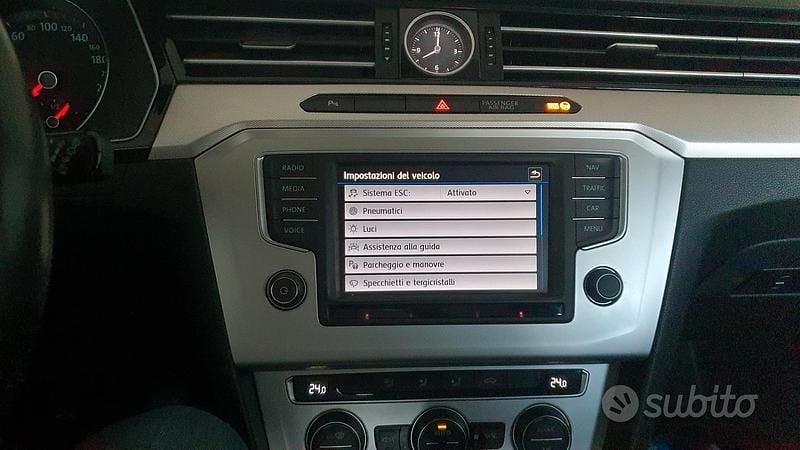 Usata VW Passat Highline 150 CV (110 kW) 2016 Bianco Station wagon