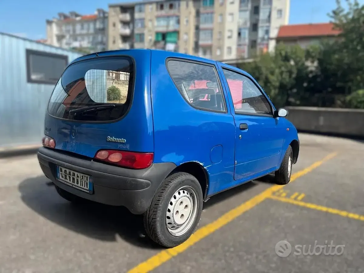 Usata Fiat Seicento Young 39 CV (28 kW) 2000 Bluazzurro Utilitaria