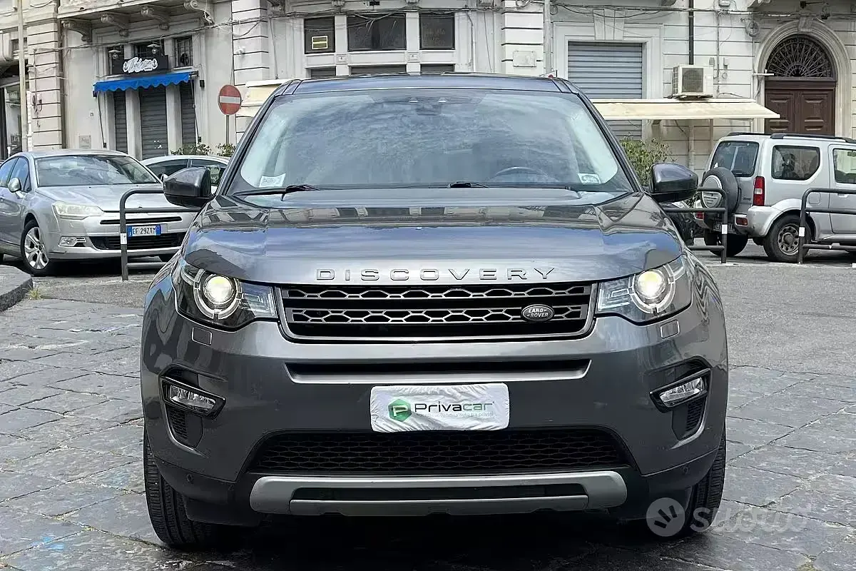 Usata Land Rover Discovery 5 HSE 150 CV (110 kW) 2017 Grigio SUV