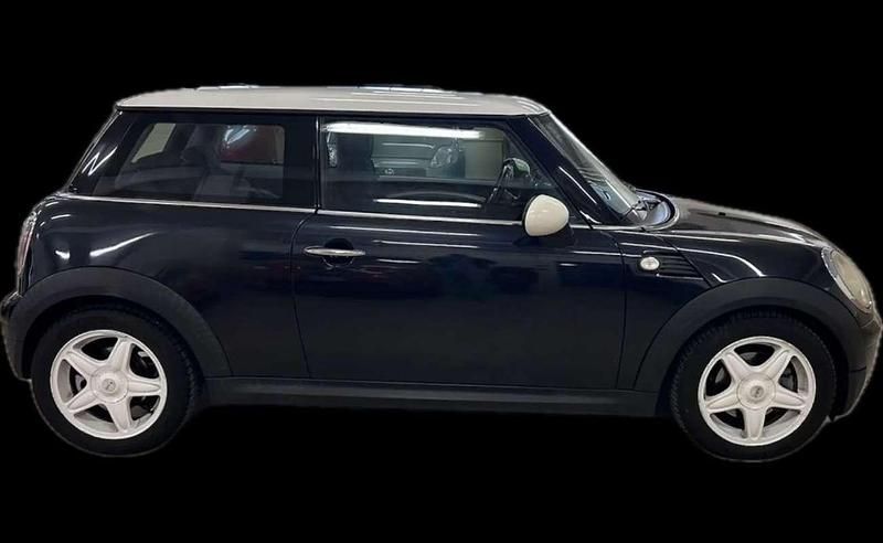 Usata Mini Cooper D 109 CV (80 kW) 2008 Nero Utilitaria