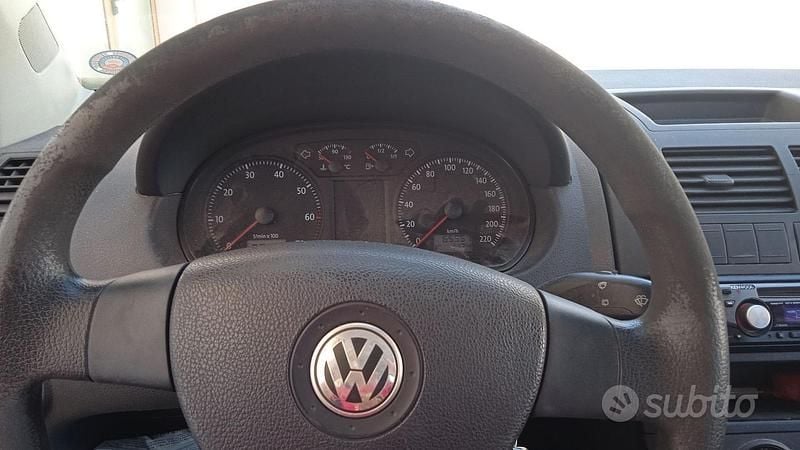 Usata VW Polo 70 CV (51 kW) 2007 Grigio Utilitaria