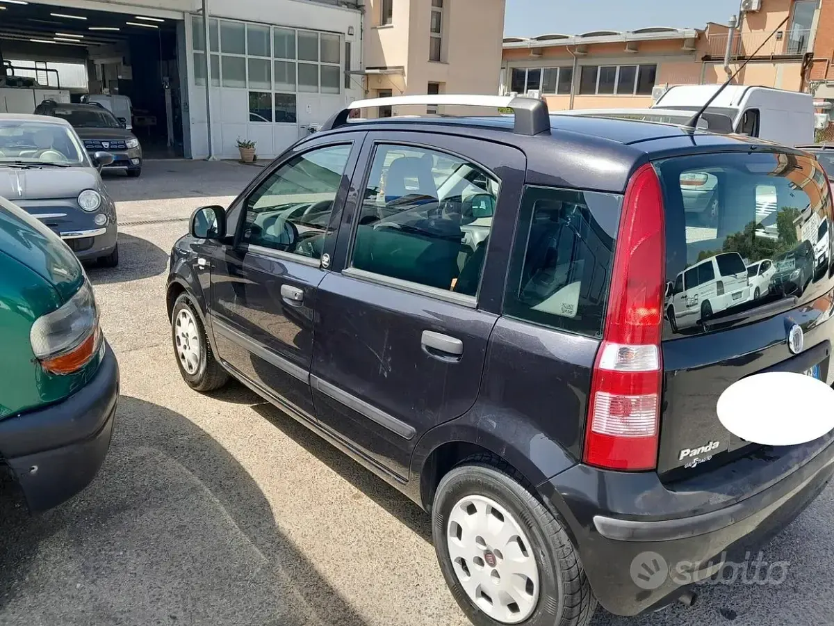Usata Fiat Panda Classica 69 CV (50 kW) 2012 Nero Utilitaria