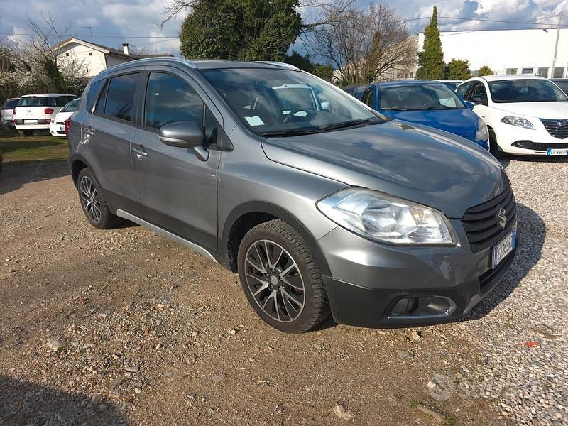 Usata Suzuki SX4 S-Cross 120 CV (88 kW) 2015 Grigio SUV