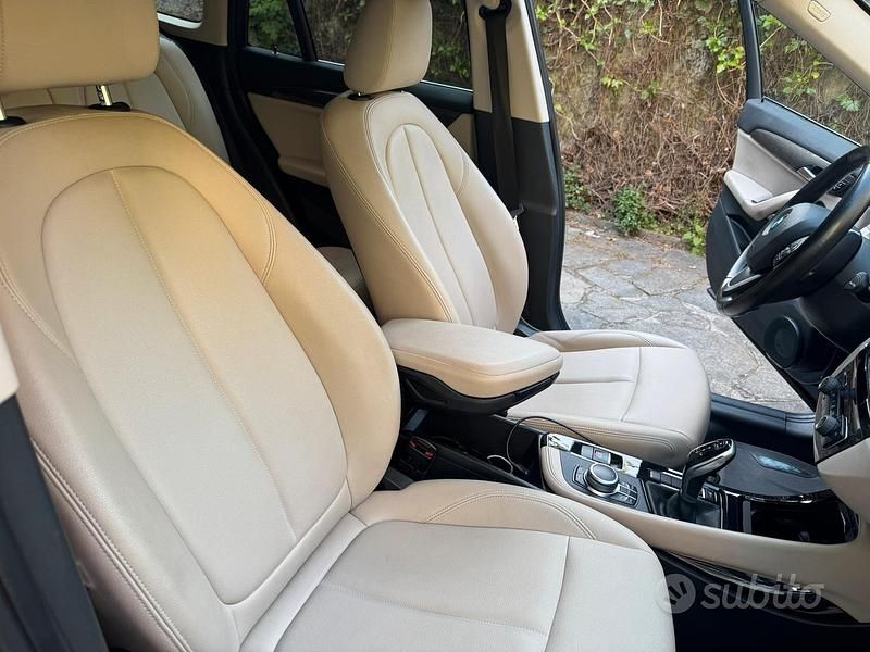 Usata BMW X1 Advantage 140 CV (102 kW) 2019 Blu/azzurro SUV