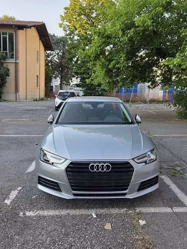 Usata Audi A4 Business 122 CV (89 kW) 2019 Berlina