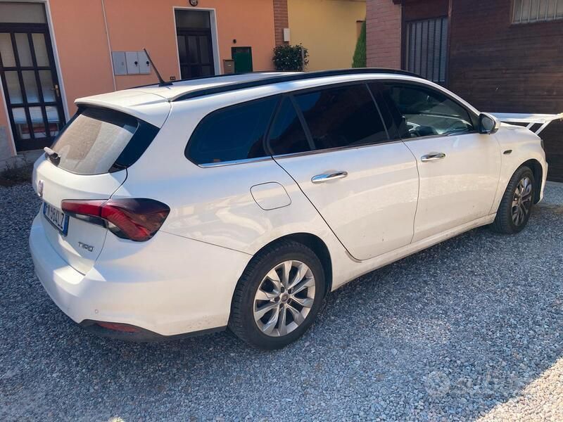 Usata Fiat Tipo 75 CV (55 kW) 2018 Bianco Station wagon
