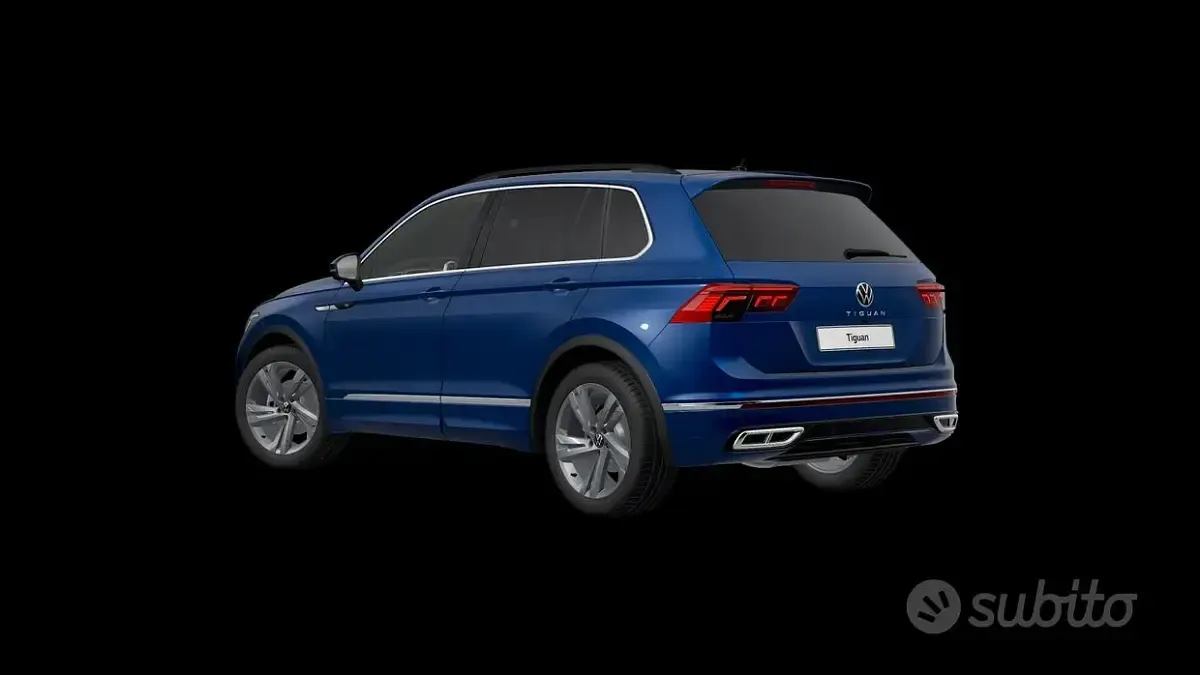 Usata VW Tiguan R-line 150 CV (110 kW) 2023 Blu/azzurro SUV
