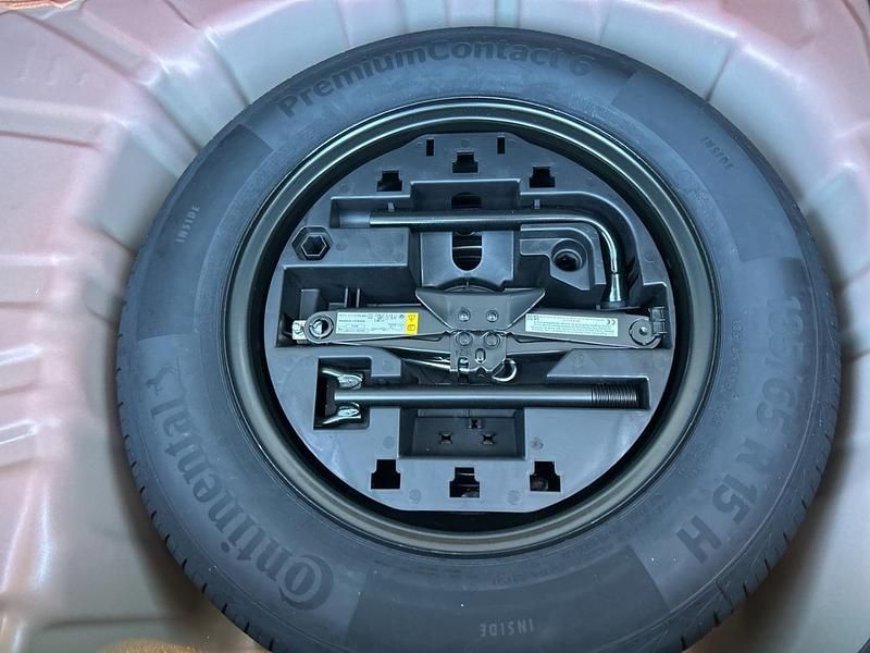 Nuova Renault Clio V Techno 90 CV (66 kW) 2025 Blu