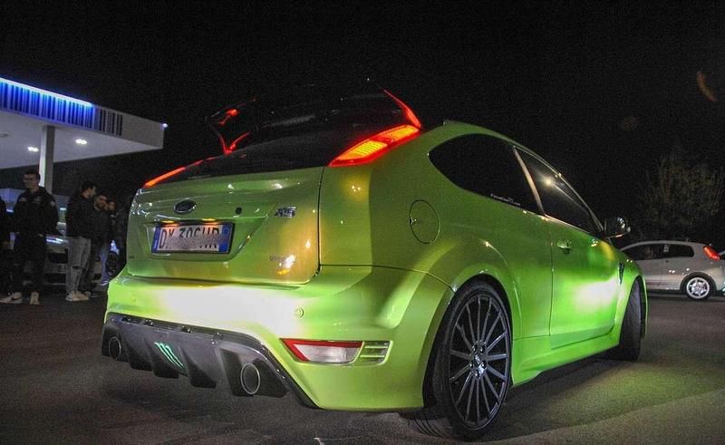 Usata Ford Focus RS 305 CV (224 kW) 2009 Berlina