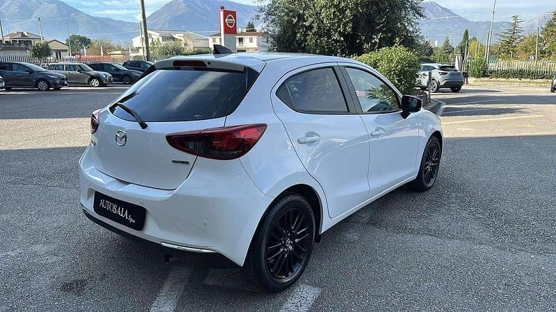 Usata Mazda 2 Homura-Line 75 CV (55 kW) 2023 Bianco Utilitaria
