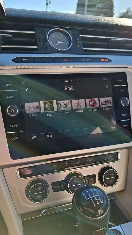 Usata VW Passat Business 150 CV (110 kW) 2018 Grigio Station wagon