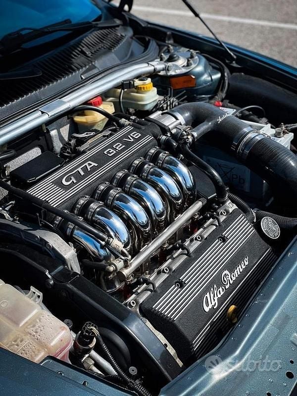 Usata Alfa Romeo 156 GTA 250 CV (183 kW) 2004 Grigio Berlina