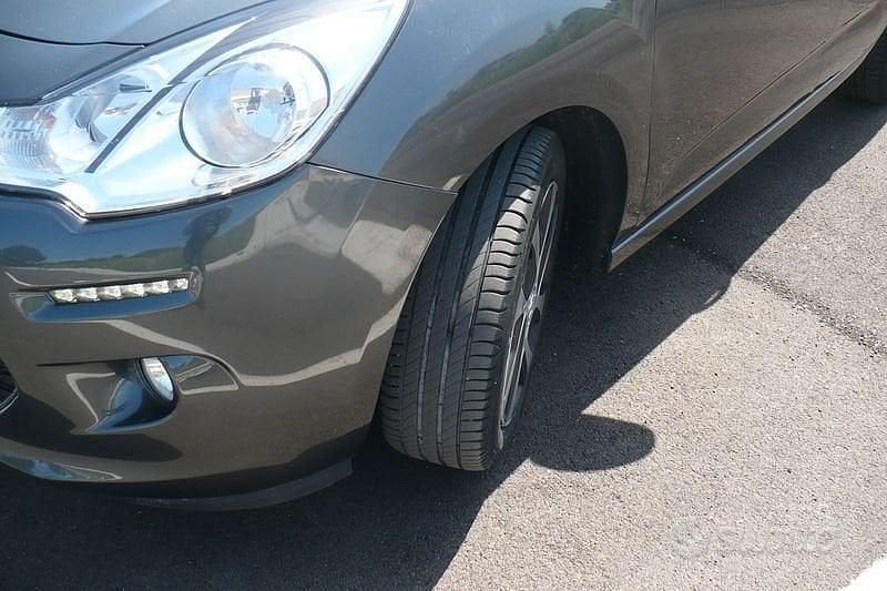 Usata Citroën C3 Live 75 CV (55 kW) 2016 Grigio Berlina