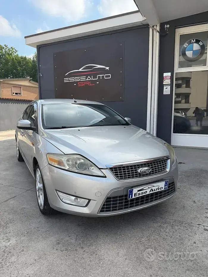 Usata Ford Mondeo 140 CV (102 kW) 2007 Grigio Berlina