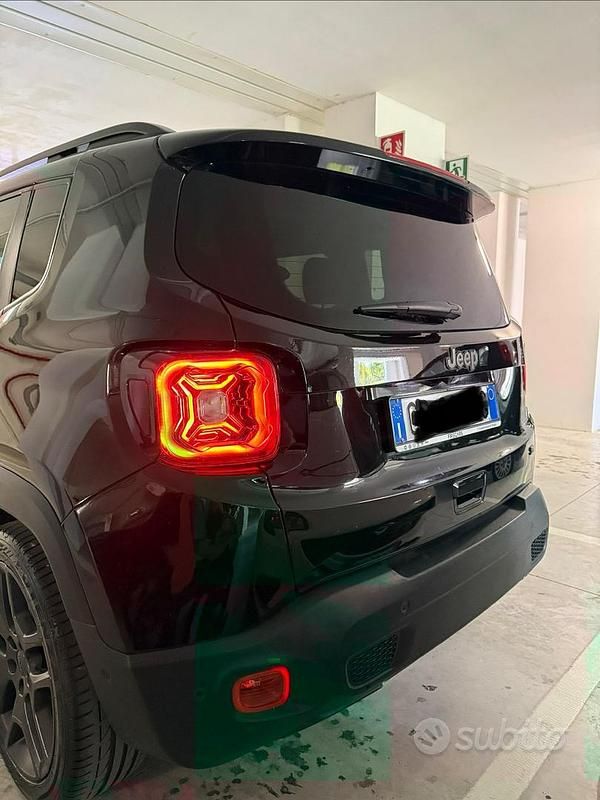 Usata Jeep Renegade 150 CV (110 kW) 2020 Nero SUV