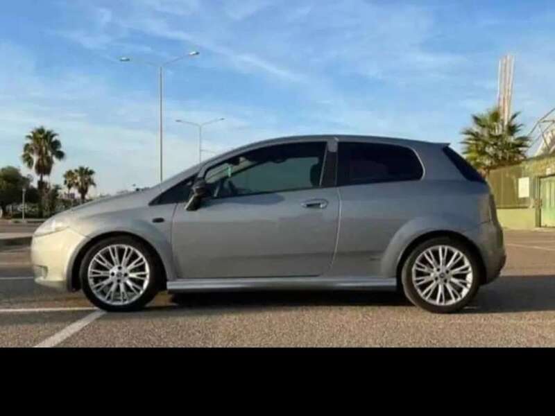 Usato 2006 Fiat Punto 1.9 Diesel 131 CV (2.800 €)