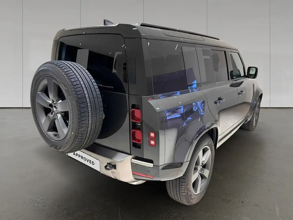 Nuova Land Rover Defender SE Dynamic 200 CV (147 kW) 2025 Grigio SUV