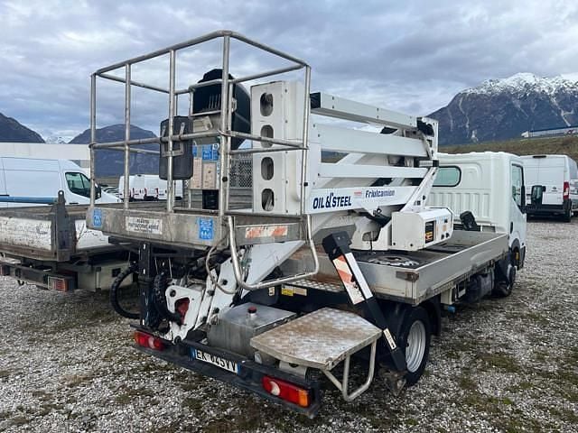 Usata Nissan Cabstar 2012 Bianco Pick-up