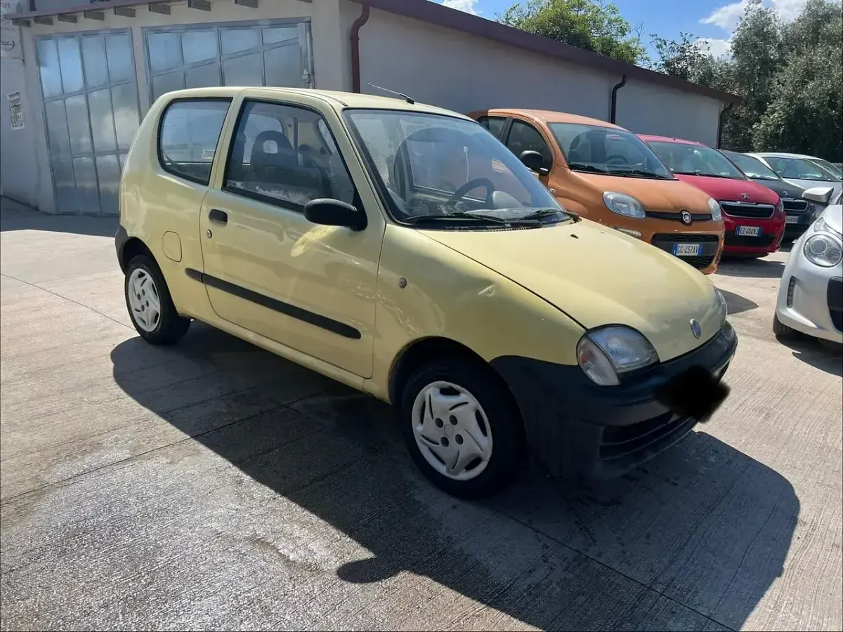 Usata Fiat 600 54 CV (39 kW) 2005 Giallo Utilitaria