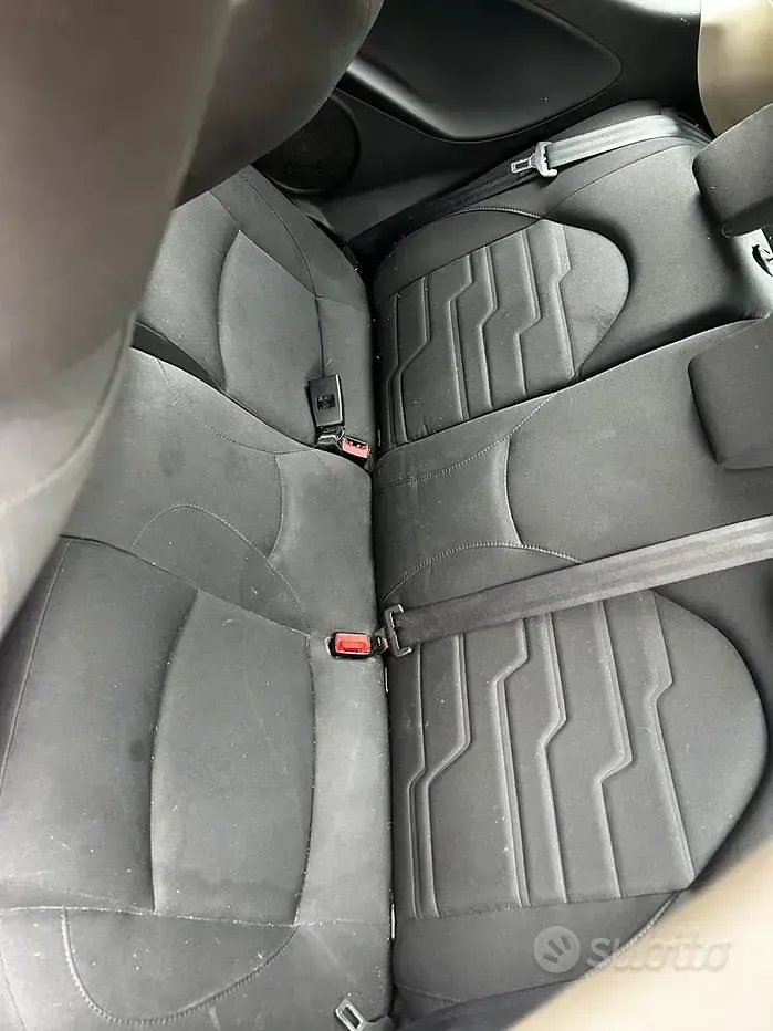 Usata Alfa Romeo MiTo 77 CV (56 kW) 2015 Blu Utilitaria