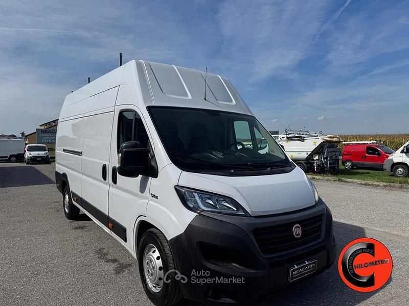 Usata Fiat Ducato 136 CV (100 kW) 2020 Bianco pastello Furgone