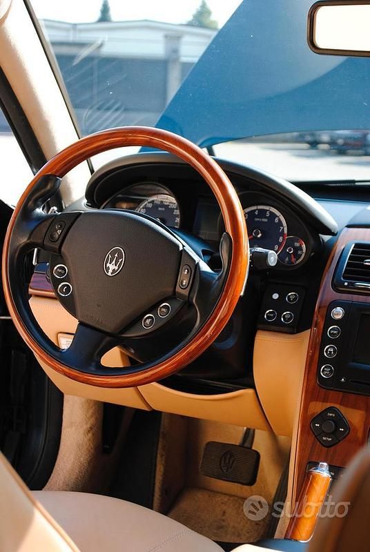 Usata Maserati Quattroporte GT 400 CV (294 kW) 2006 Blu Berlina
