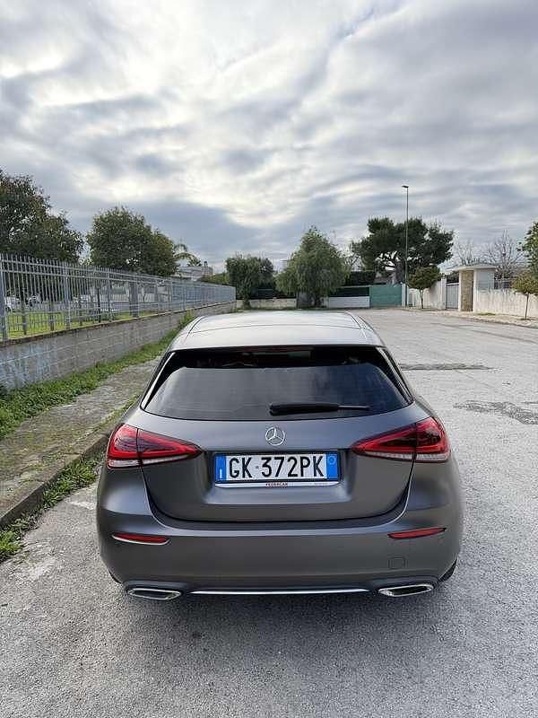 Usata Mercedes A200 150 CV (110 kW) 2020 Berlina
