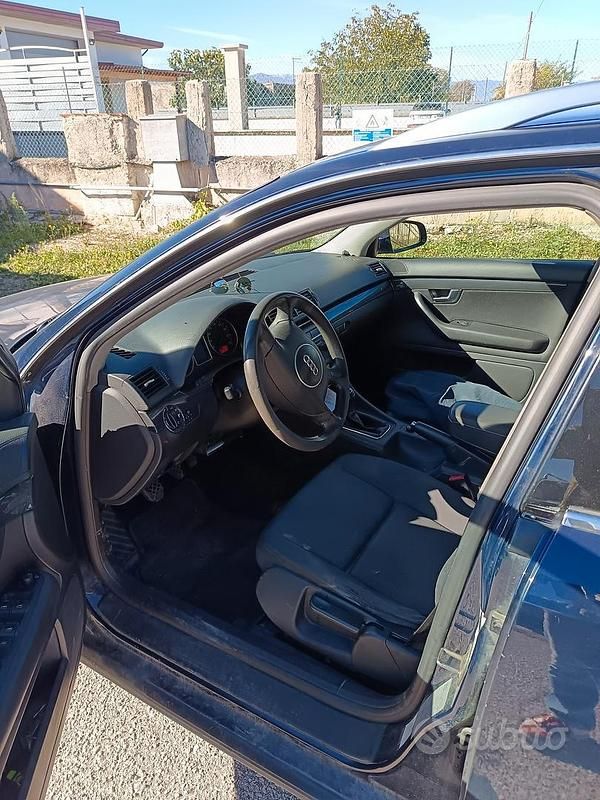 Blu Usata 2005 Audi A4 Station wagon | 1000 € (Ottimo prezzo) - Immagine 1/4