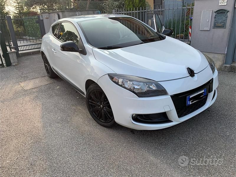 Usata Renault Mégane Coupé 130 CV (95 kW) 2011 Bianco Coupé