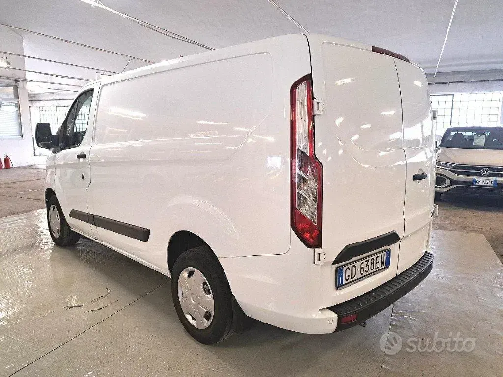 Usata Ford Transit Custom Titanium 131 CV (96 kW) 2020 Bianco Furgone