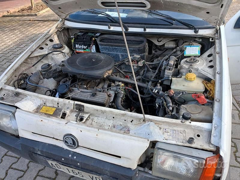 Occasion Skoda Pick-up 58 ch (42 kW) 1994 Blanc Pick-up
