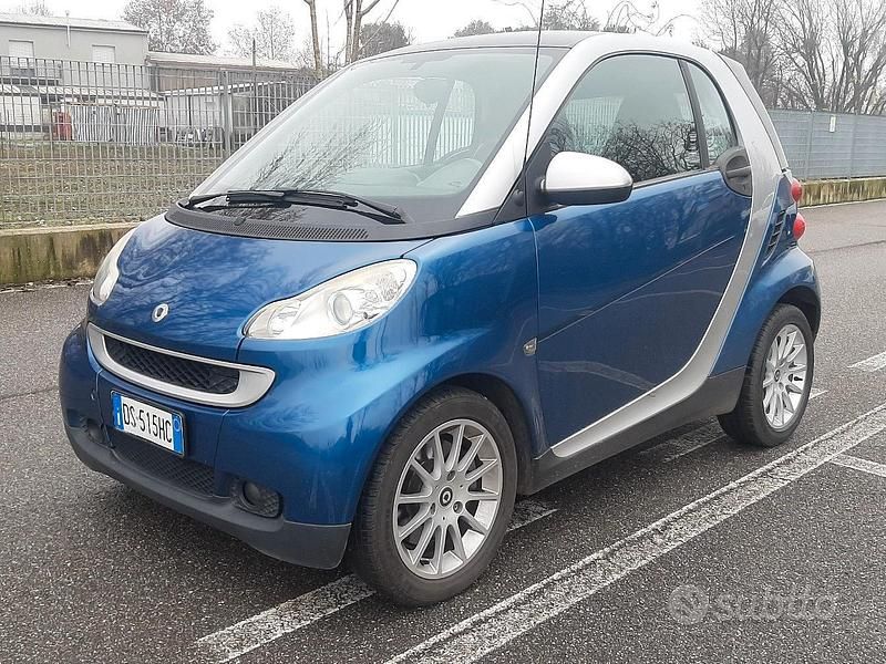 Blu Usata 2007 Smart ForTwo Coupé Coupé | 4300 € - Immagine 1/4