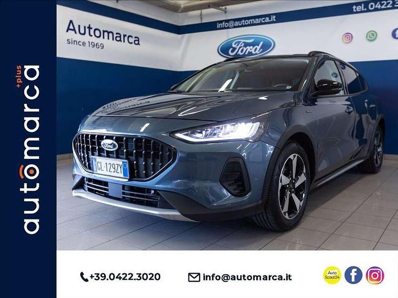 Blu metallizzato Usata 2023 Ford Focus Active SUV | 19.490 € (Buon prezzo) - Immagine 1/4