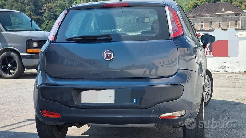 Usata Fiat Punto Evo Emotion 77 CV (56 kW) 2010 Blu Utilitaria