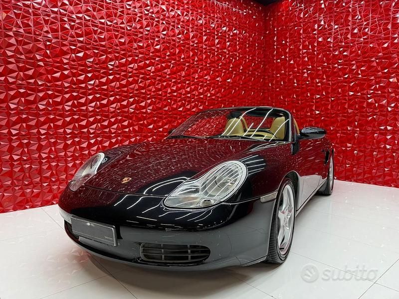 Usata Porsche Boxster 220 CV (161 kW) 2001 Nero Cabrio